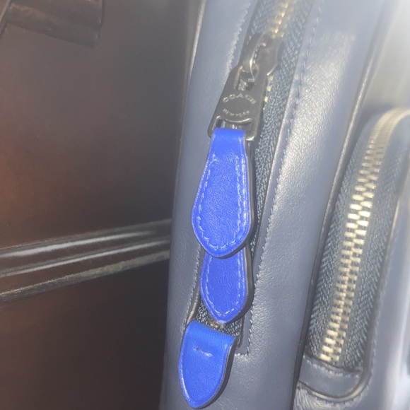 Men’s Coach over the shoulder bag - Picture 3 of 15